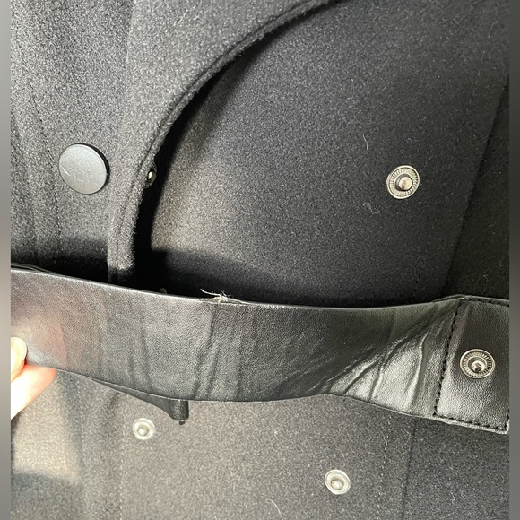 Wool blend double breasted coat - Picture 7 of 10
